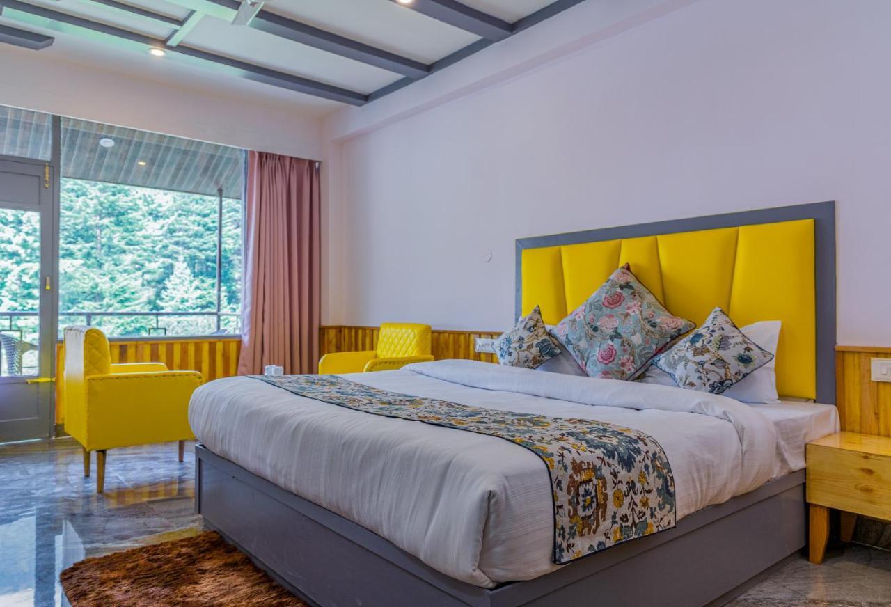 Apple Flower With Balcony And Mountain View Manali  Ngoại thất bức ảnh